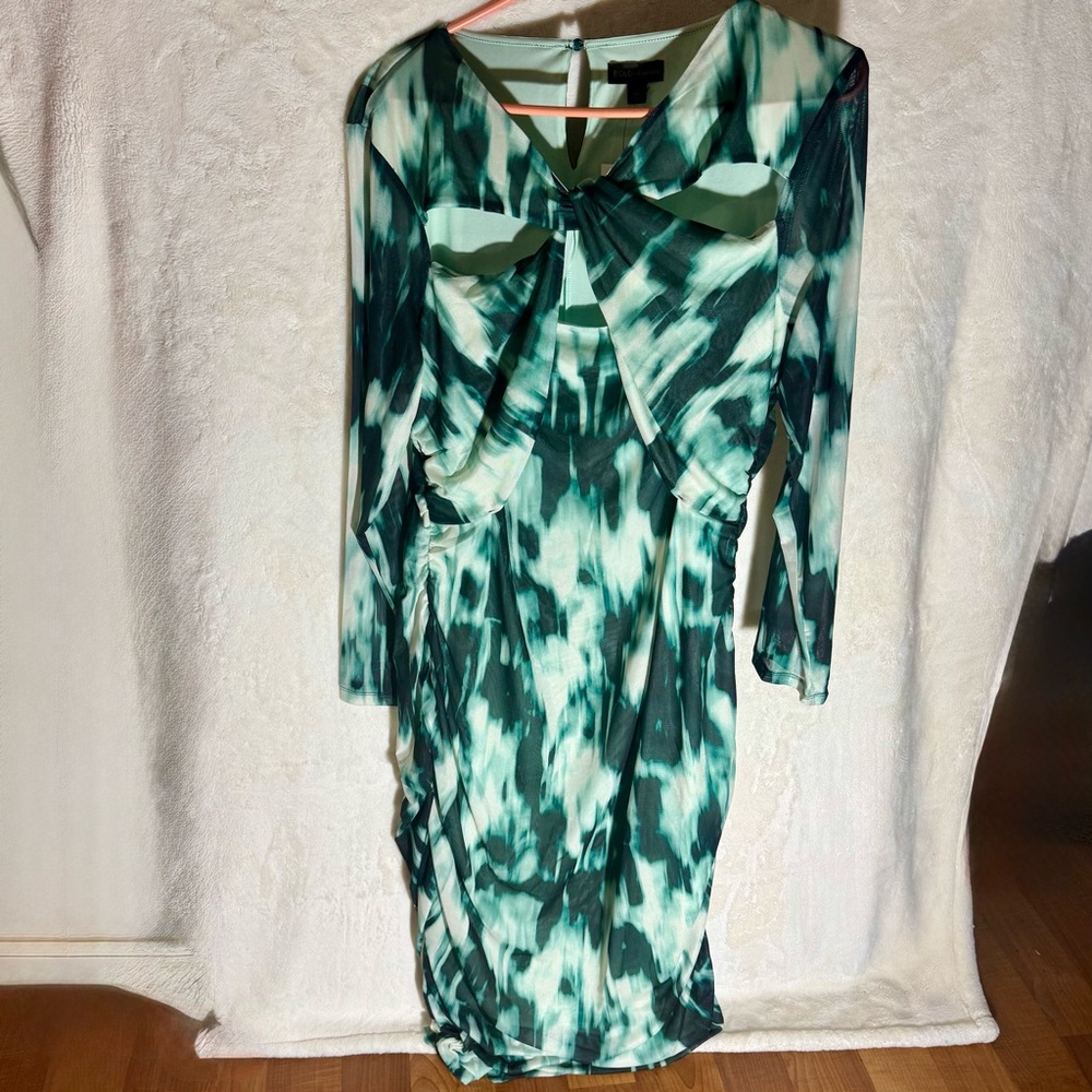 (NWT)BOLD Element Green & White Long sleeve Plus-Size Tye-Dye Pattern Maxi Dress